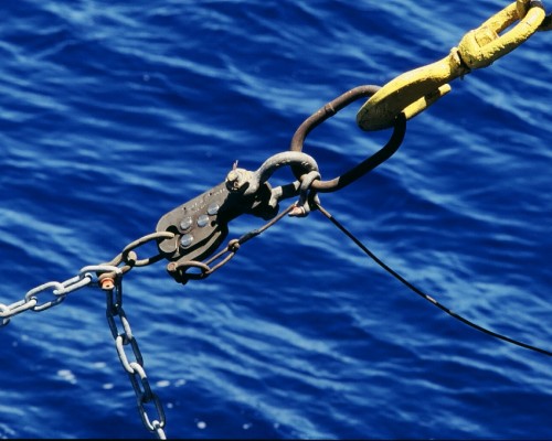 Quick release line under load, anchor under gentle tow